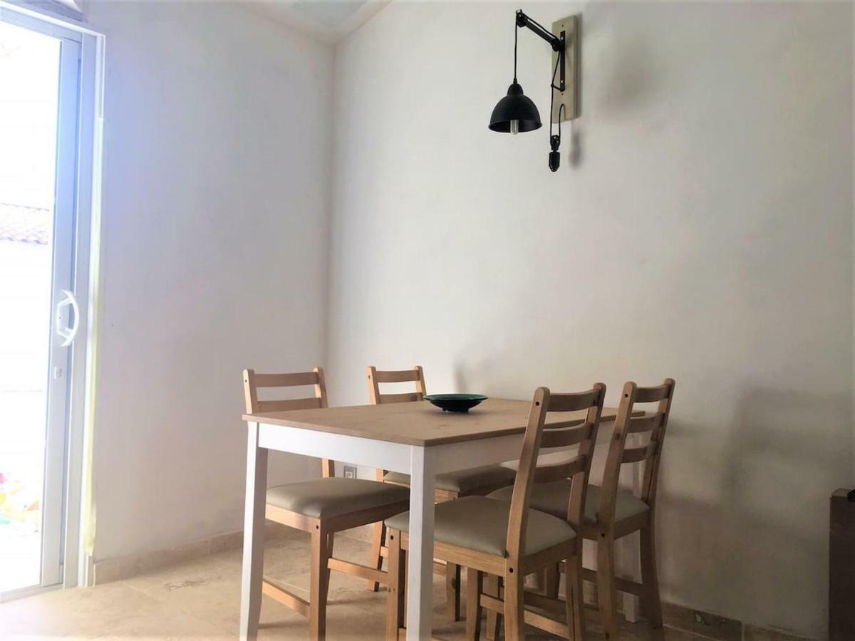 Coquet 2 Pieces Au Calme Avec Piscine Villa Fontvieille Exterior foto
