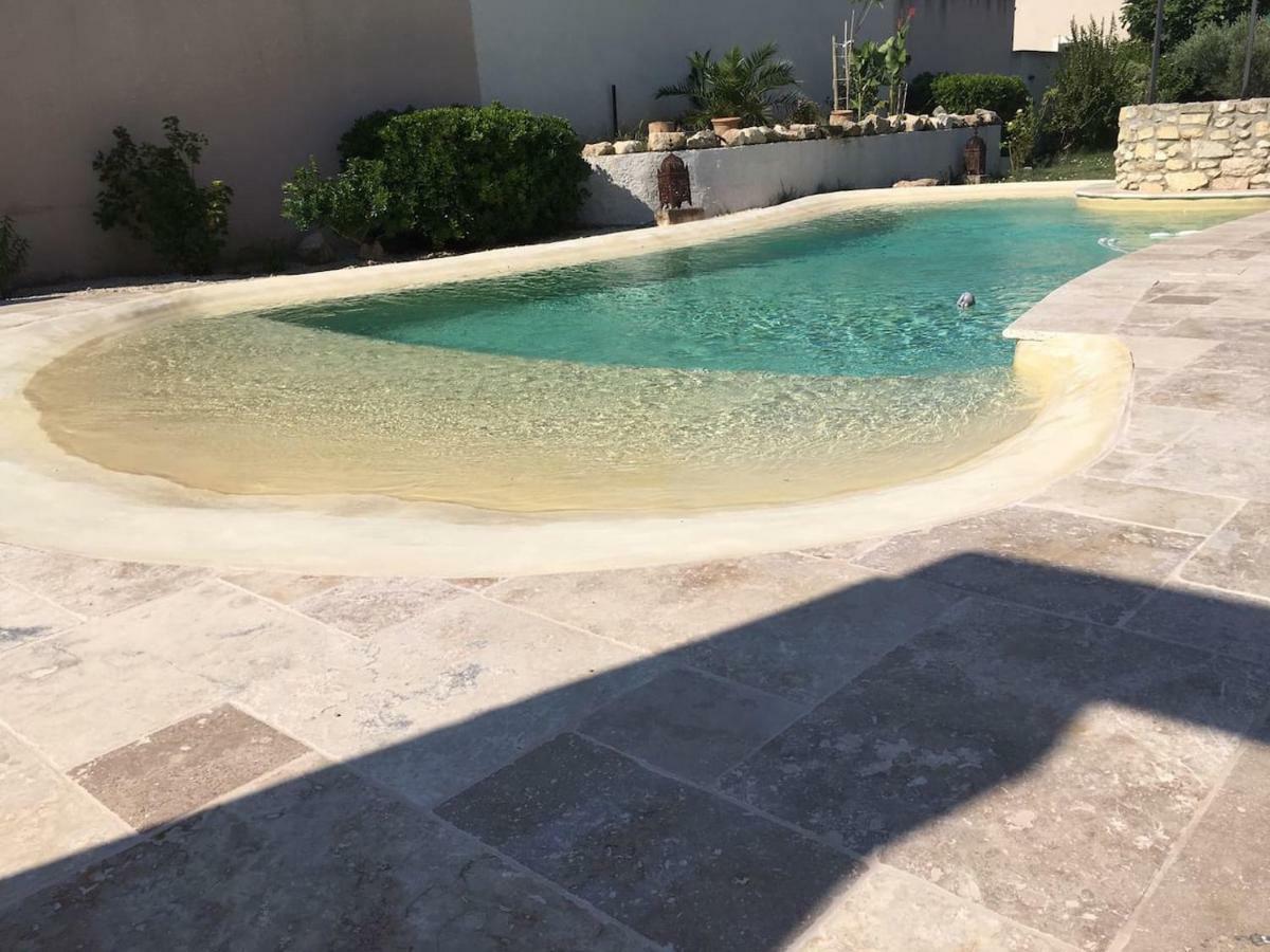Coquet 2 Pieces Au Calme Avec Piscine Villa Fontvieille Exterior foto